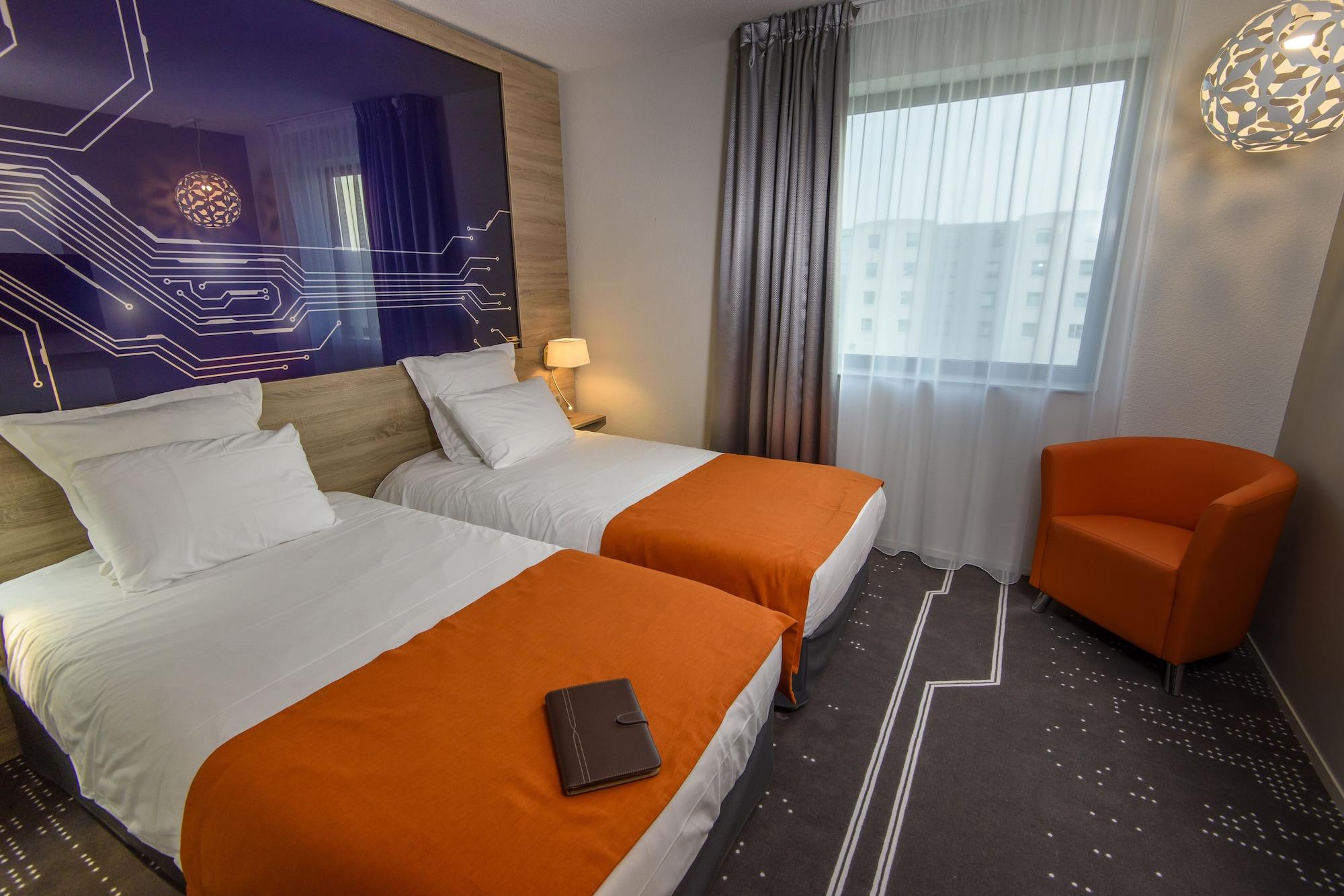 Mercure Poitiers Site Du Futuroscope Hotel 4*